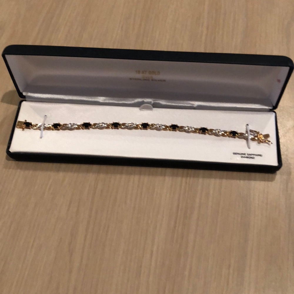 Sapphire and diamond bracelet